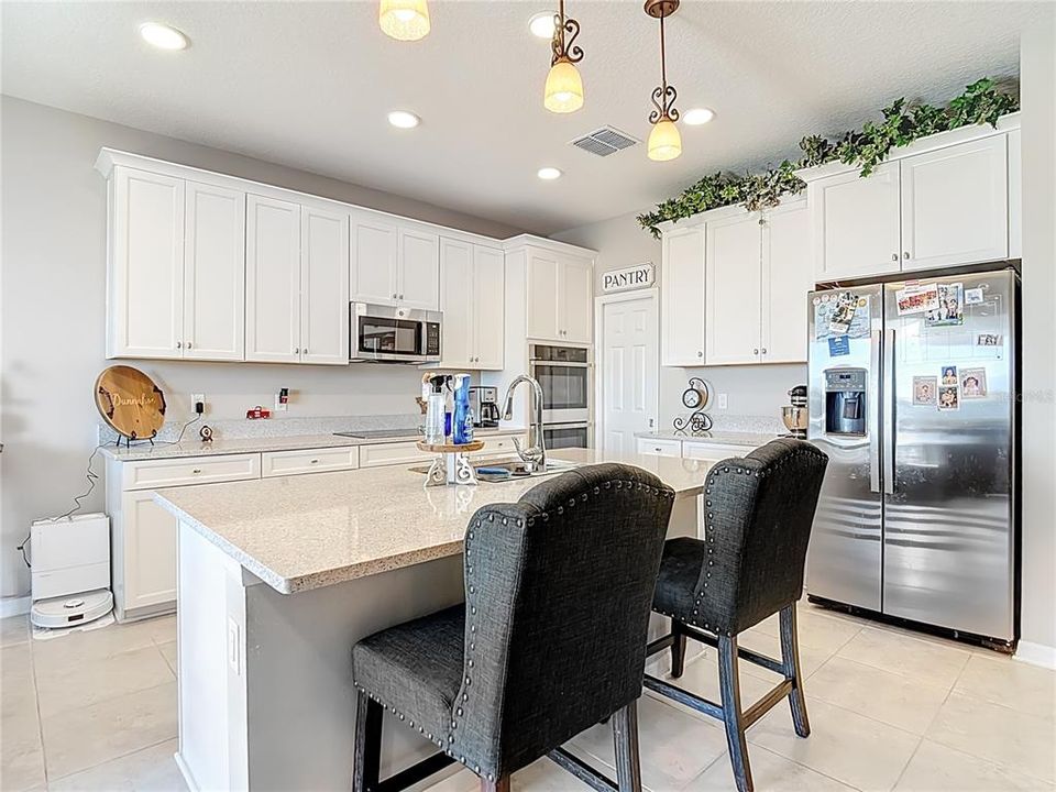Active With Contract: $402,000 (4 beds, 3 baths, 2606 Square Feet)