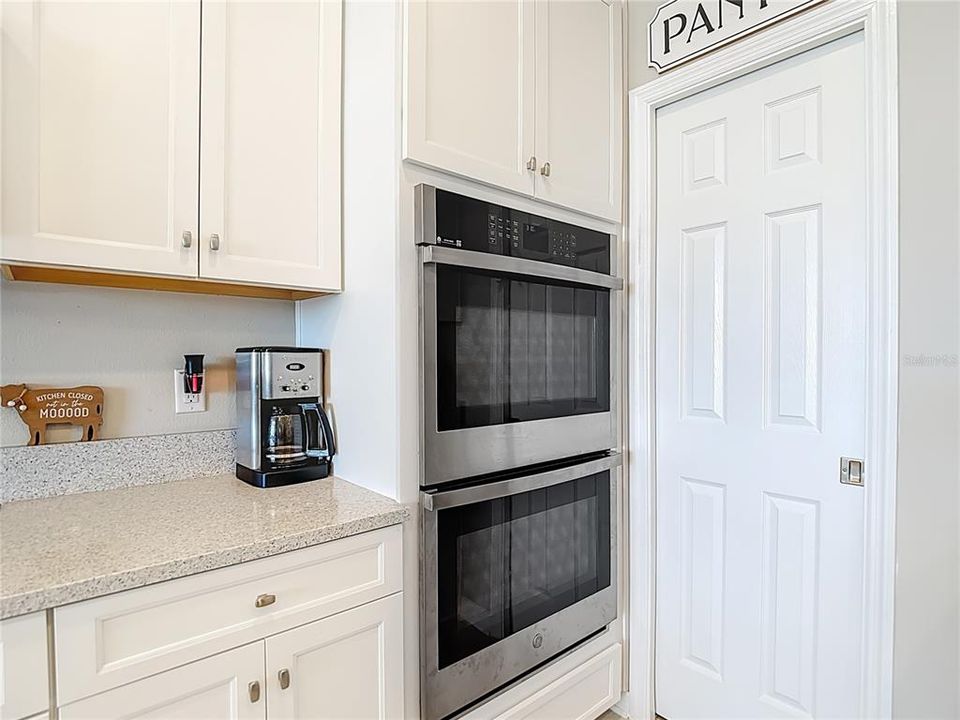 Active With Contract: $402,000 (4 beds, 3 baths, 2606 Square Feet)