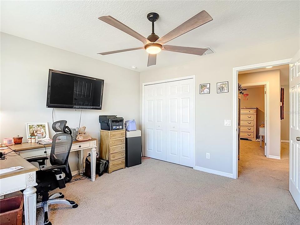 Active With Contract: $402,000 (4 beds, 3 baths, 2606 Square Feet)