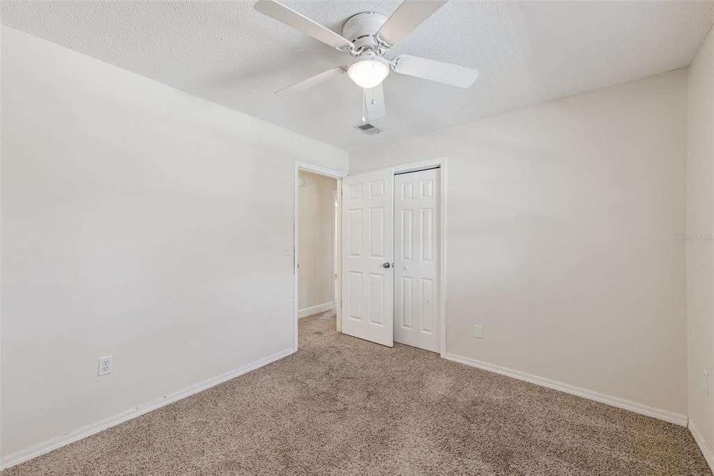 Activo con contrato: $349,900 (3 camas, 2 baños, 1459 Pies cuadrados)