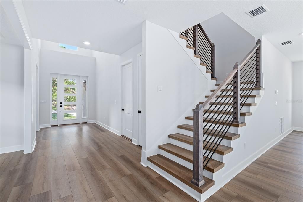 En Venta: $1,099,000 (3 camas, 3 baños, 2883 Pies cuadrados)