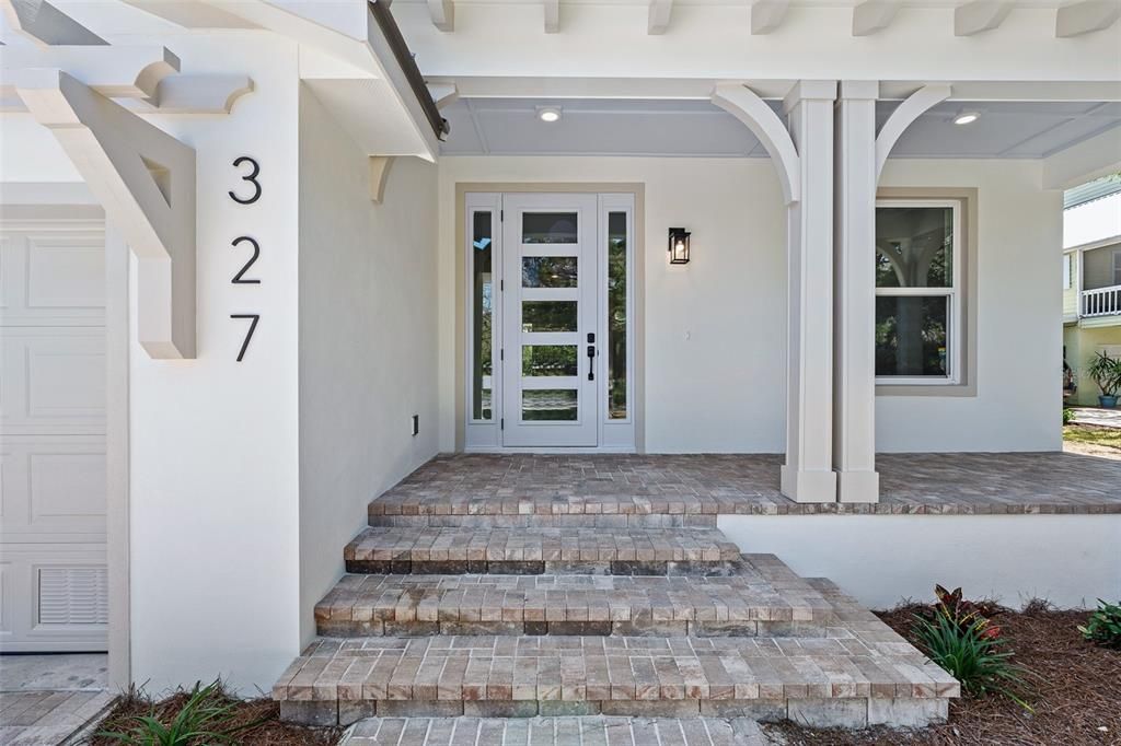 En Venta: $1,099,000 (3 camas, 3 baños, 2883 Pies cuadrados)