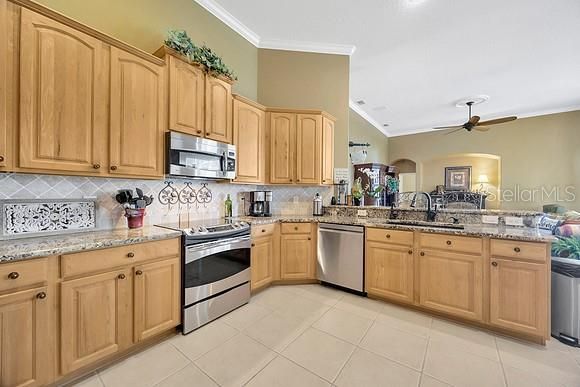 Active With Contract: $599,000 (5 beds, 4 baths, 3181 Square Feet)