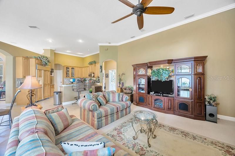 Active With Contract: $599,000 (5 beds, 4 baths, 3181 Square Feet)