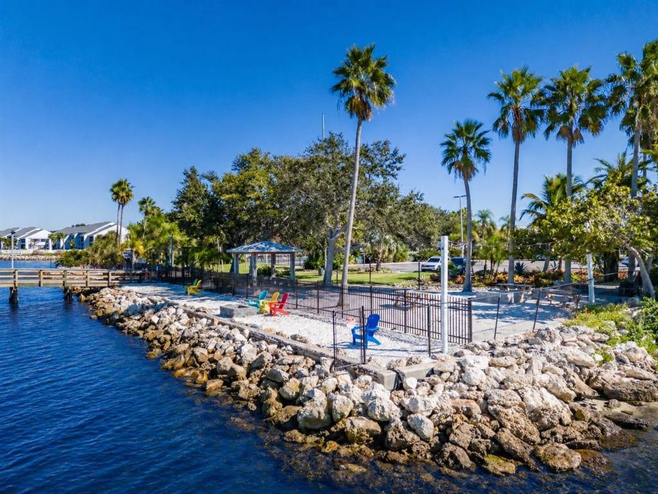 For Sale: $134,000 (1 beds, 1 baths, 322 Square Feet)