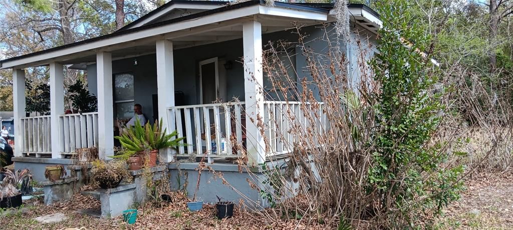 For Sale: $350,000 (4 beds, 2 baths, 1651 Square Feet)