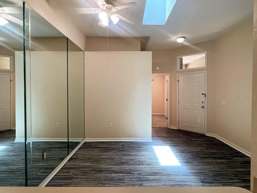 В аренду: $1,195 (2 спален, 2 ванн, 664 Квадратных фут)