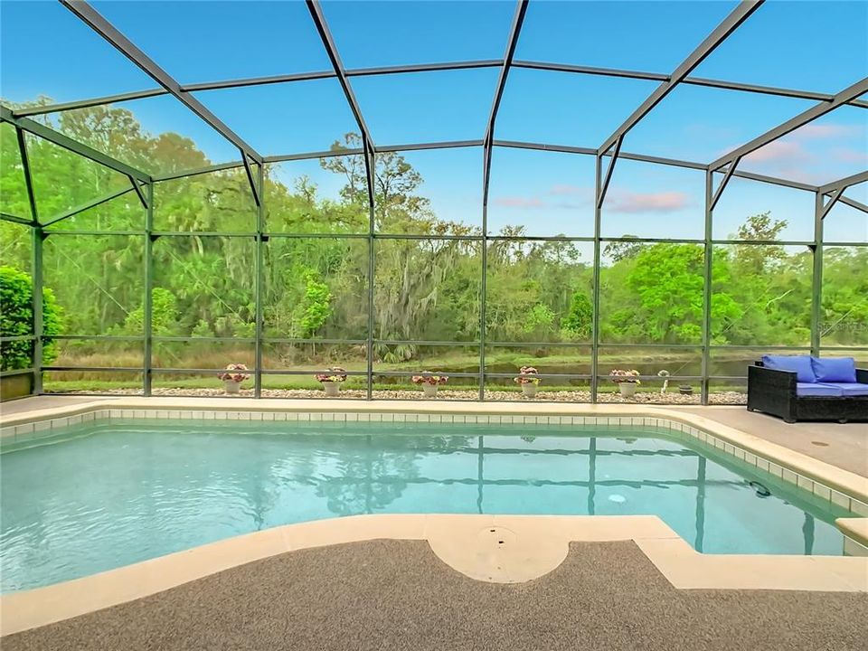 Vendido Recientemente: $355,000 (2 camas, 2 baños, 1548 Pies cuadrados)
