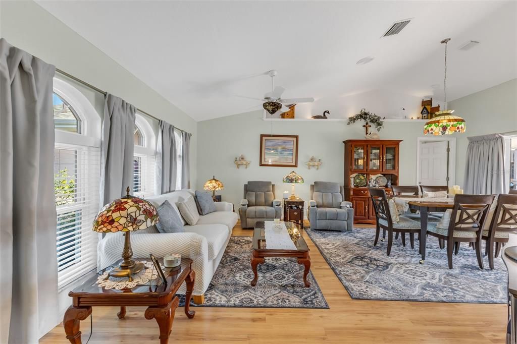 Active With Contract: $445,000 (3 beds, 2 baths, 2090 Square Feet)