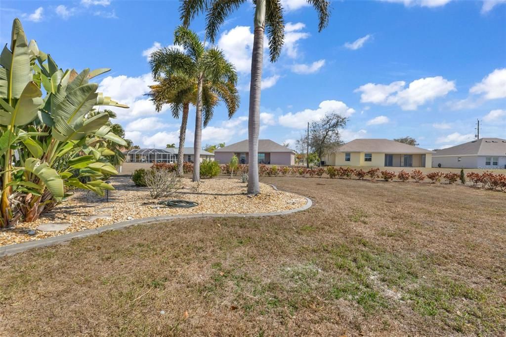 Active With Contract: $445,000 (3 beds, 2 baths, 2090 Square Feet)