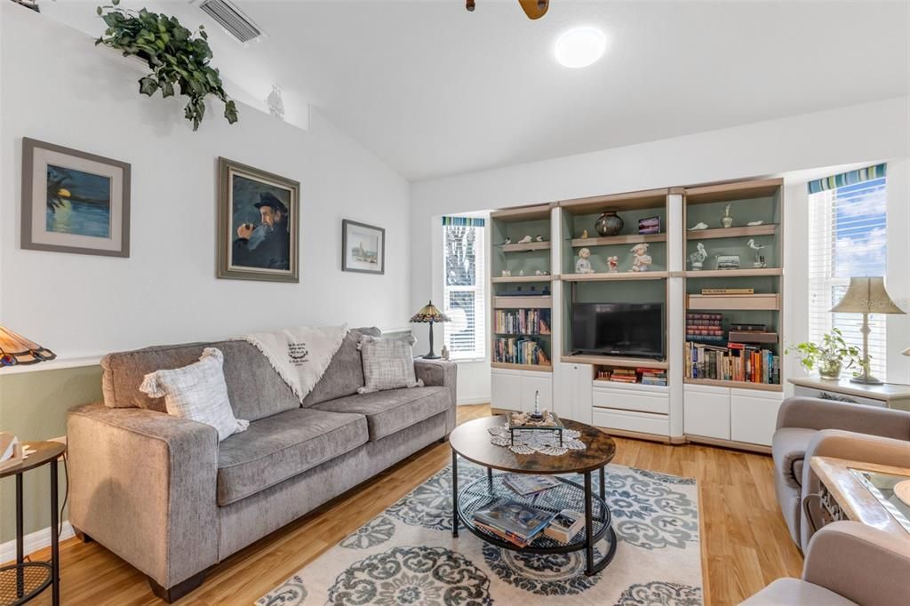 Active With Contract: $445,000 (3 beds, 2 baths, 2090 Square Feet)