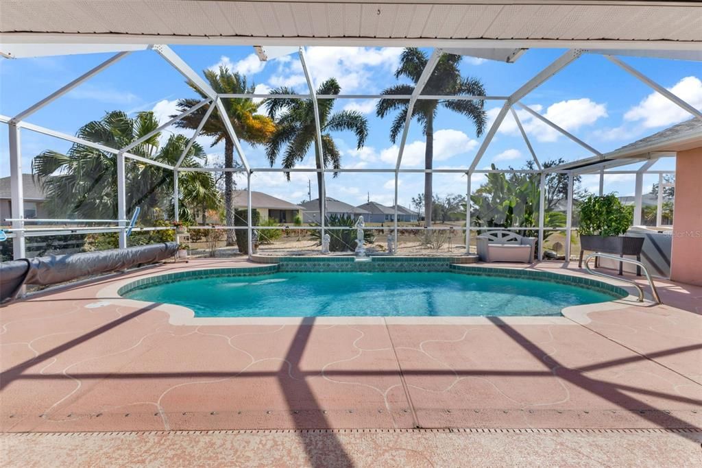 Active With Contract: $445,000 (3 beds, 2 baths, 2090 Square Feet)