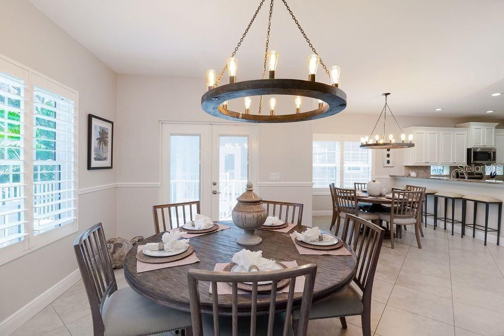 For Sale: $2,699,000 (6 beds, 4 baths, 2947 Square Feet)