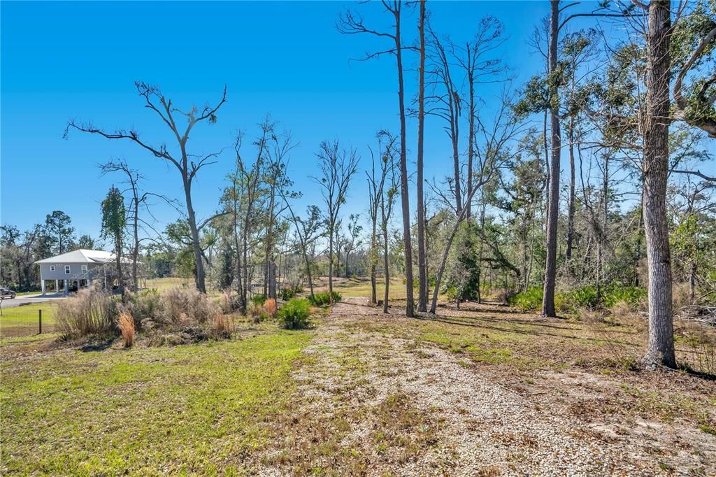 For Sale: $89,900 (1.07 acres)