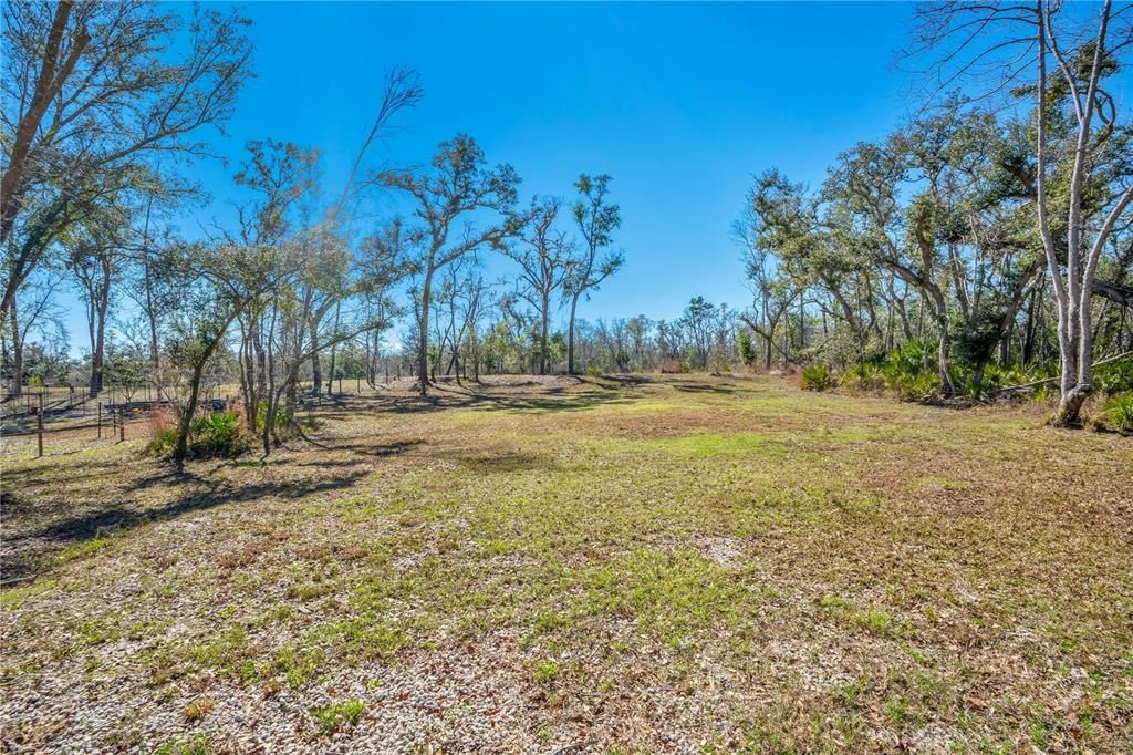 For Sale: $89,900 (1.07 acres)