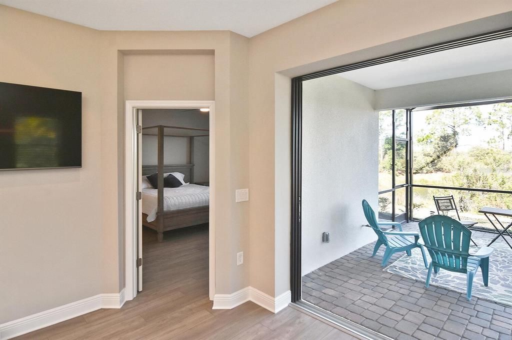 Под контрактом: $445,000 (2 спален, 2 ванн, 1632 Квадратных фут)