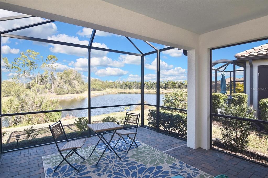 Под контрактом: $445,000 (2 спален, 2 ванн, 1632 Квадратных фут)