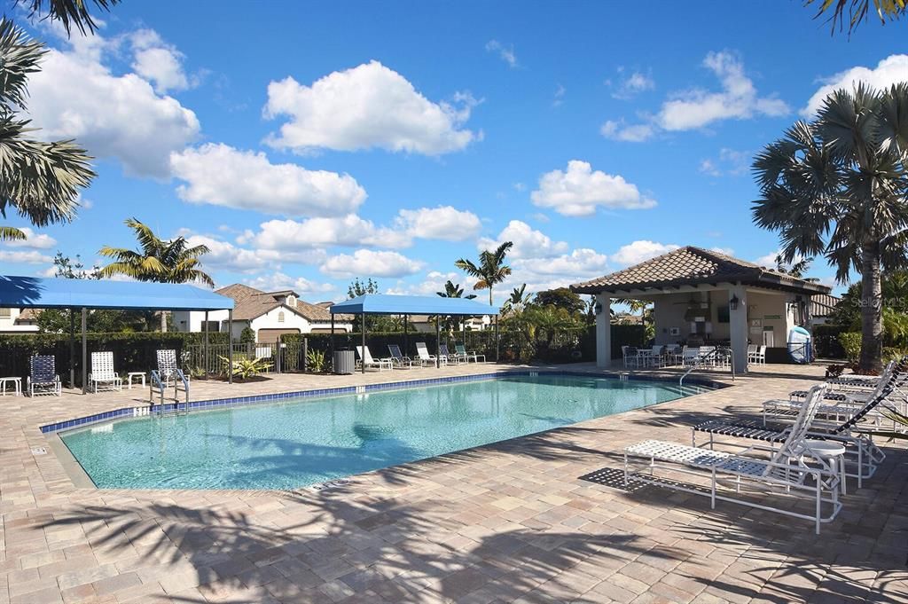 Под контрактом: $445,000 (2 спален, 2 ванн, 1632 Квадратных фут)