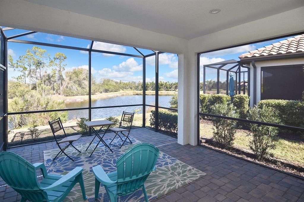 Под контрактом: $445,000 (2 спален, 2 ванн, 1632 Квадратных фут)