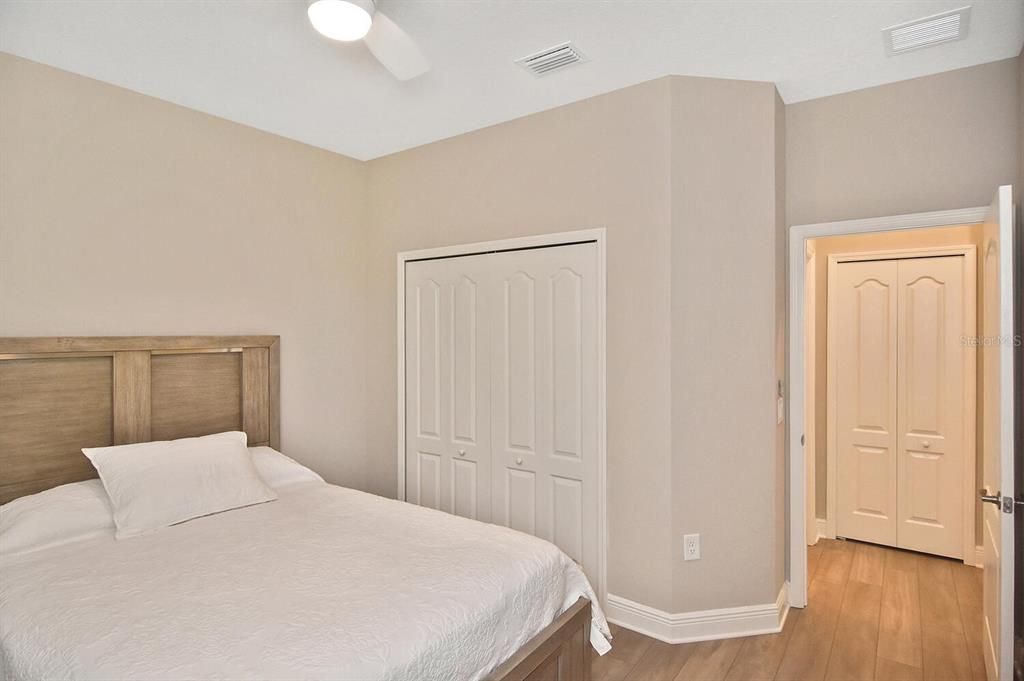 Под контрактом: $445,000 (2 спален, 2 ванн, 1632 Квадратных фут)