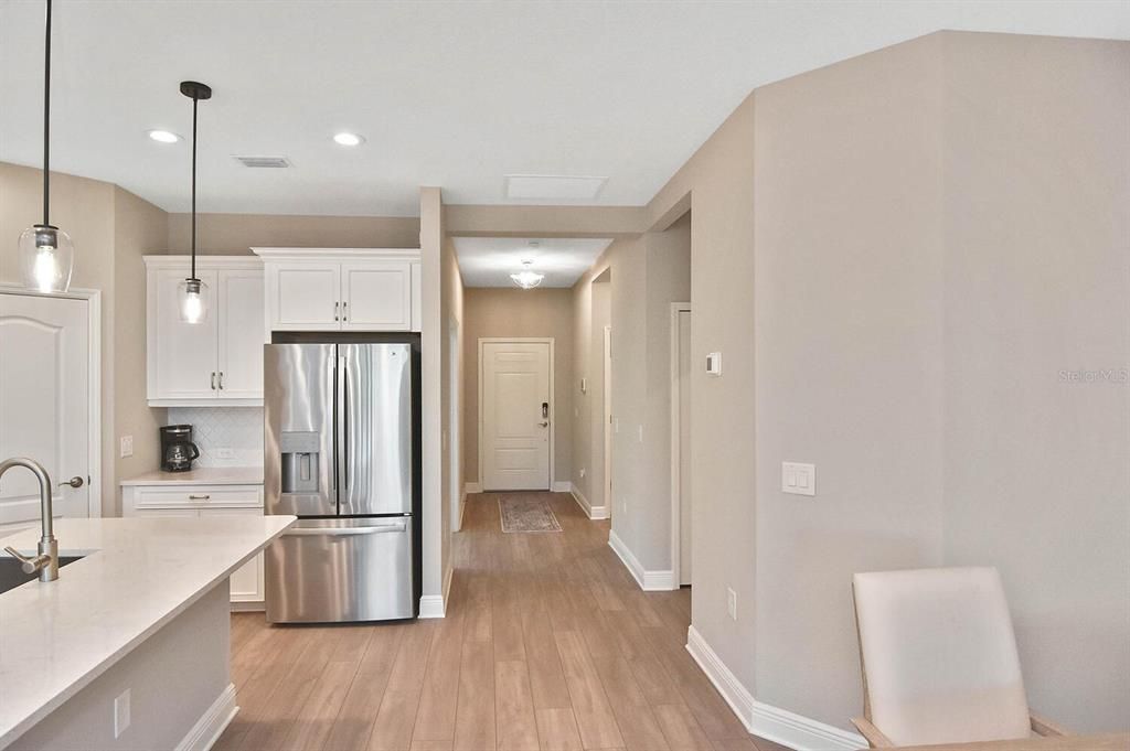 Под контрактом: $445,000 (2 спален, 2 ванн, 1632 Квадратных фут)