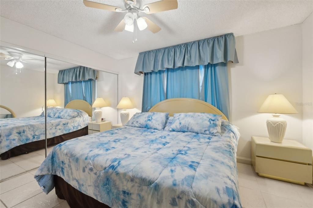 En Venta: $394,900 (2 camas, 2 baños, 1184 Pies cuadrados)