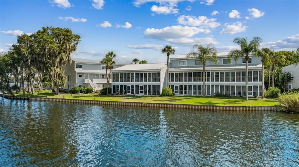 En Venta: $394,900 (2 camas, 2 baños, 1184 Pies cuadrados)