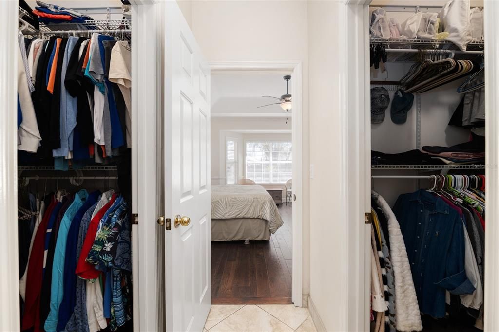 Под контрактом: $595,000 (4 спален, 3 ванн, 2487 Квадратных фут)