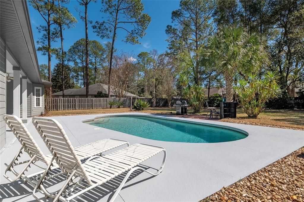 Под контрактом: $595,000 (4 спален, 3 ванн, 2487 Квадратных фут)