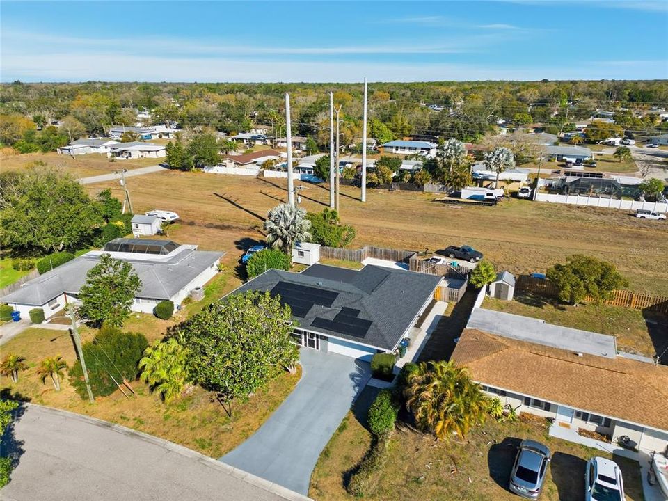 Activo con contrato: $475,000 (3 camas, 2 baños, 1964 Pies cuadrados)