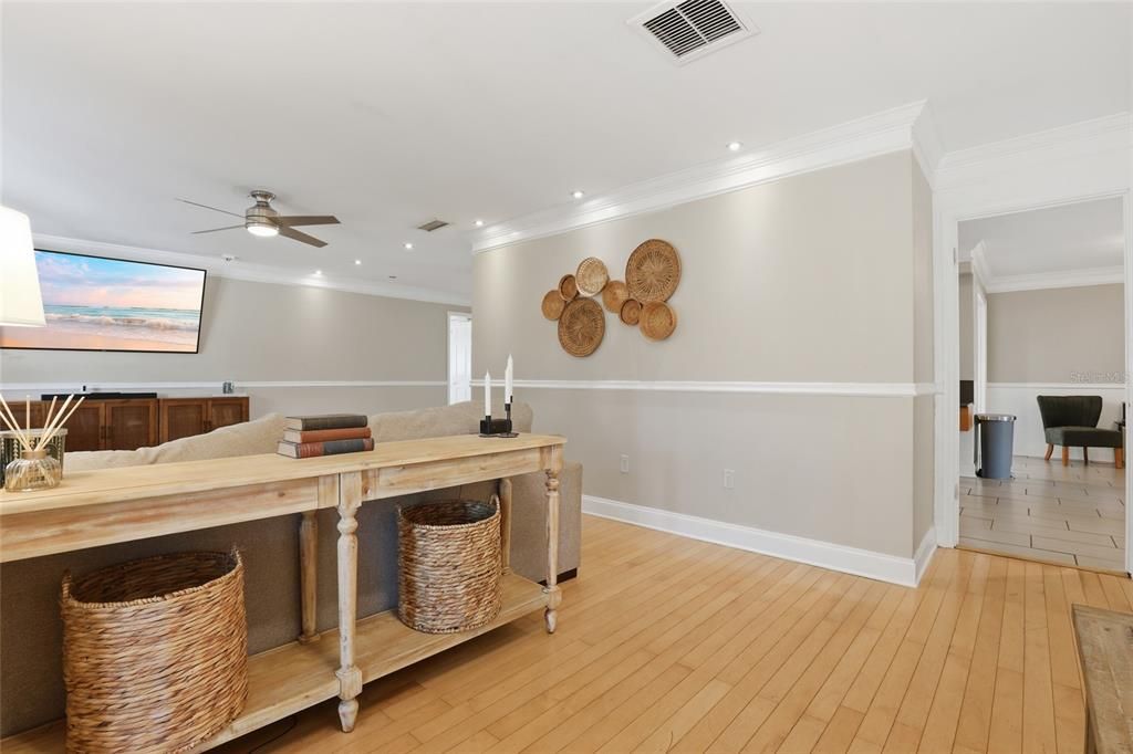 Activo con contrato: $475,000 (3 camas, 2 baños, 1964 Pies cuadrados)
