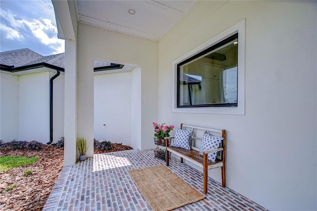 En Venta: $1,200,000 (3 camas, 3 baños, 3351 Pies cuadrados)