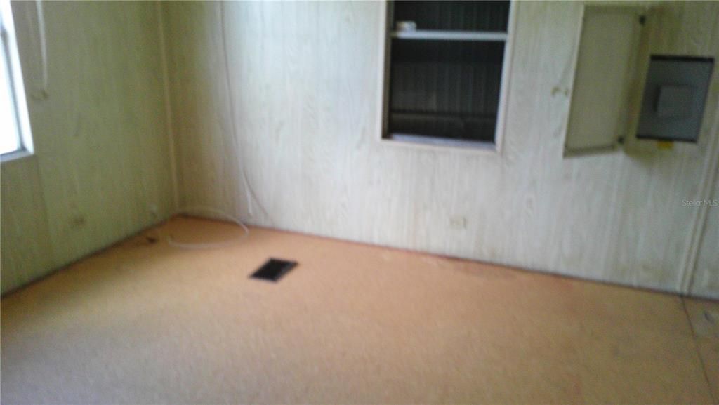 Active With Contract: $95,000 (2 beds, 2 baths, 1344 Square Feet)