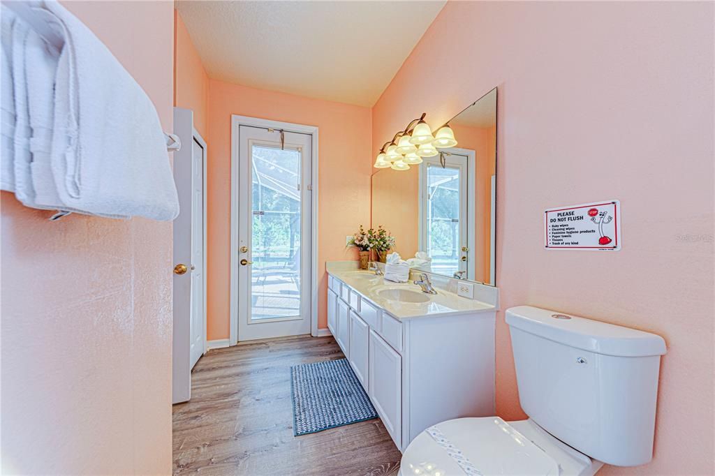 Active With Contract: $2,350 (4 beds, 3 baths, 1689 Square Feet)