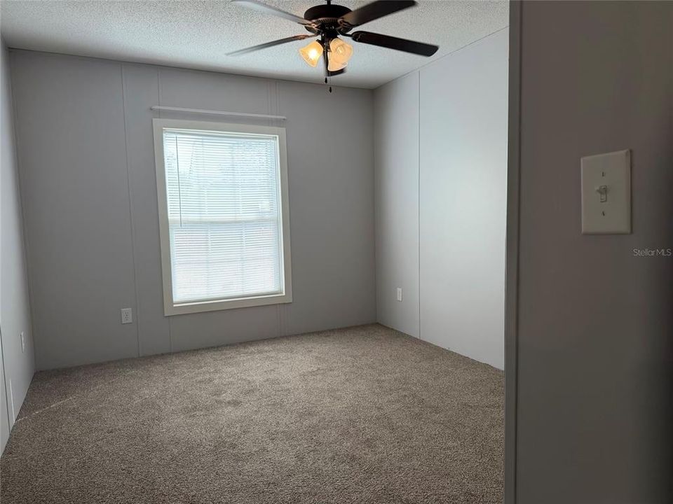 待售: $259,900 (3 贝兹, 2 浴室, 1680 平方英尺)