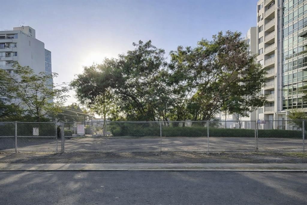 En Venta: $499,000 (0.15 acres)