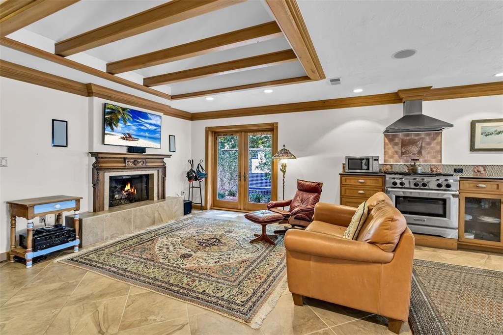 En Venta: $6,990,000 (4 camas, 3 baños, 5450 Pies cuadrados)