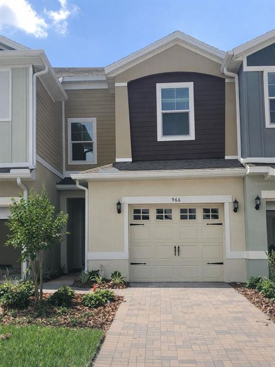 For Rent: $2,600 (3 beds, 2 baths, 1438 Square Feet)