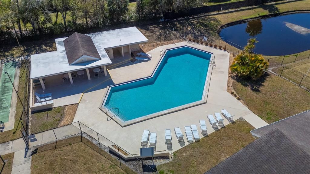 Activo con contrato: $185,000 (2 camas, 2 baños, 1620 Pies cuadrados)