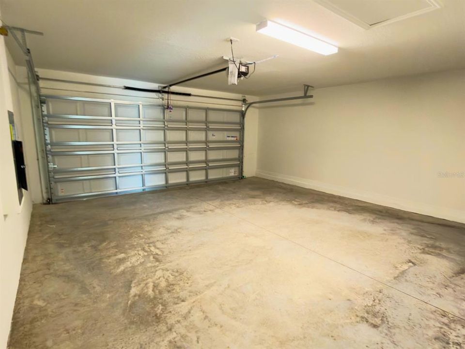 En Renta: $2,400 (4 camas, 2 baños, 1817 Pies cuadrados)