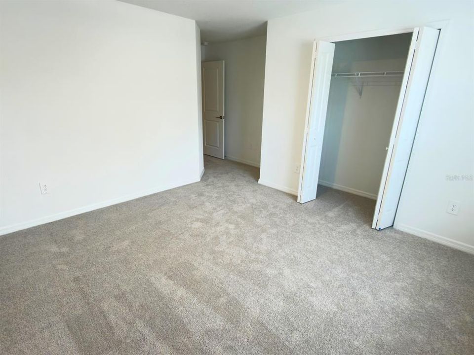 En Renta: $2,400 (4 camas, 2 baños, 1817 Pies cuadrados)