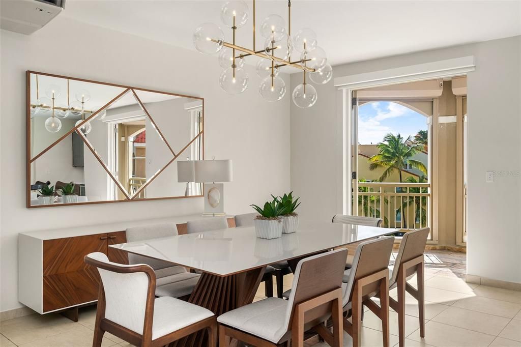 For Sale: $1,495,000 (4 beds, 3 baths, 3000 Square Feet)
