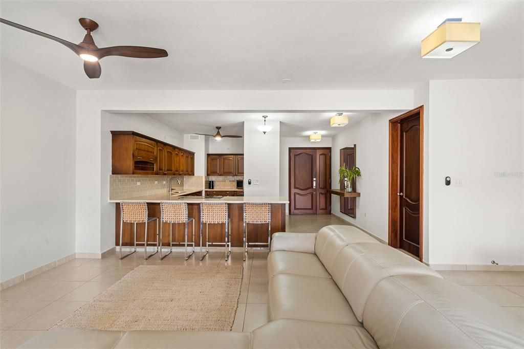 For Sale: $1,495,000 (4 beds, 3 baths, 3000 Square Feet)