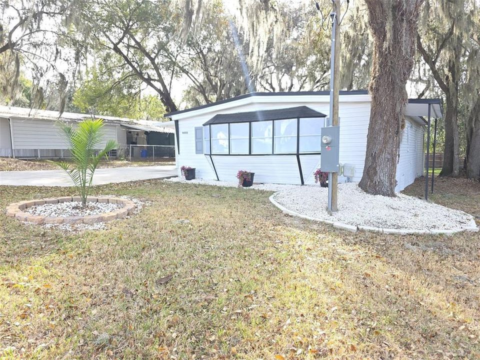 Active With Contract: $169,900 (3 beds, 3 baths, 1456 Square Feet)