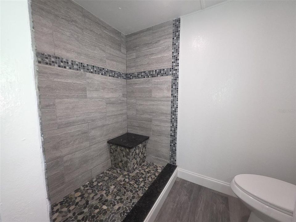 Active With Contract: $169,900 (3 beds, 3 baths, 1456 Square Feet)