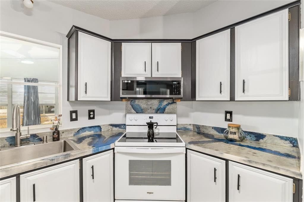 En Venta: $209,900 (2 camas, 2 baños, 1092 Pies cuadrados)