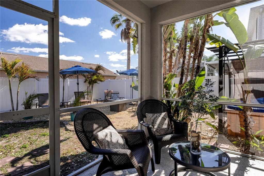 Под контрактом: $355,000 (3 спален, 2 ванн, 1703 Квадратных фут)