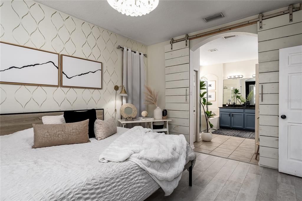 Под контрактом: $355,000 (3 спален, 2 ванн, 1703 Квадратных фут)