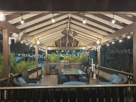 En Venta: $2,750,000 (5 camas, 4 baños, 6000 Pies cuadrados)