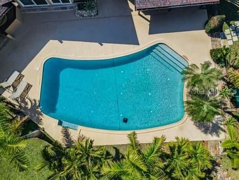 En Venta: $2,750,000 (5 camas, 4 baños, 6000 Pies cuadrados)